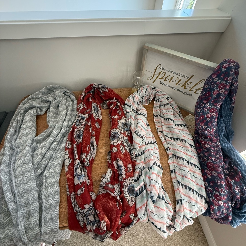 LOT: Floral and Chevron Patterned Scarves